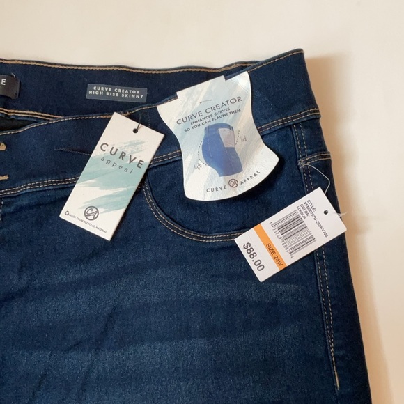 Curve Appeal - Curve Creator High Rise Skinny - Picture 6 of 11